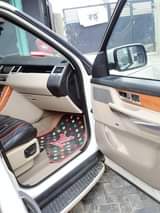 A picture of Range Rover