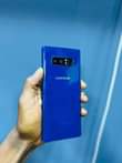 A picture of samsung note 8