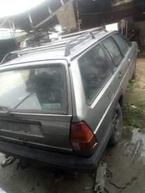 A picture of 1999 Volkswagen Passat Le 4dr Hatchback