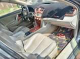 A picture of Toyota Camry 08