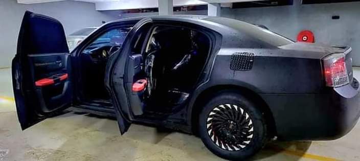 A picture of VERY SUPER CLEAN 2010 MODEL DODGE CHARGER