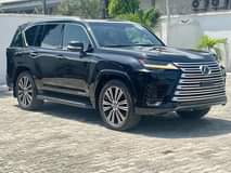 A picture of Lexus lx600 2022