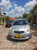 A picture of Price 12 3 Mil Contacts 0657262757 0620858707 Toyota vitz Cc1300