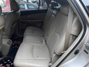 A picture of Pure first body 2006 Rx330 sound engine and gear ac
