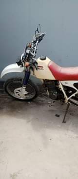 A picture of HONDA XR250 IMENYOOKA
