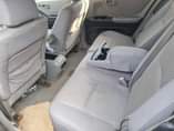 A picture of 2004 highlander registered 3row seats