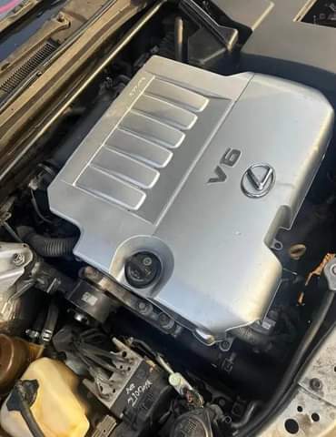 A picture of Few months used ES350 Everything is intact Untouched engine and