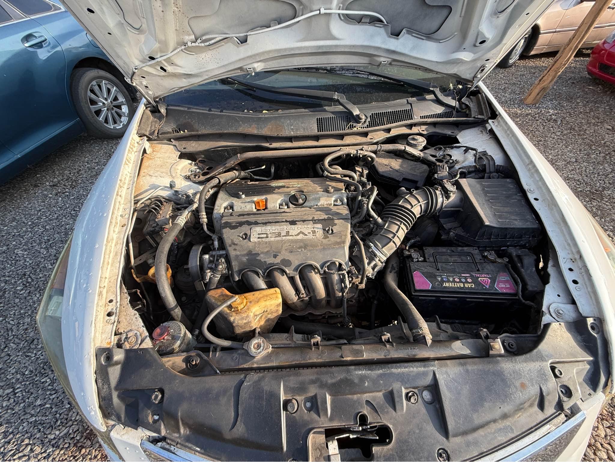 A picture of Honda accord 2009 model