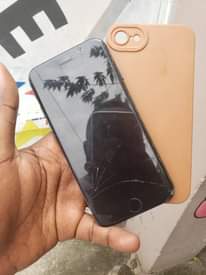 A picture of IPHONE 7GB 128