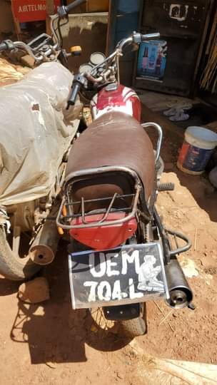 A picture of Bajaj boxer UEM 100cc