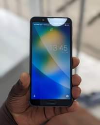 A picture of AQUOS SENSE 3