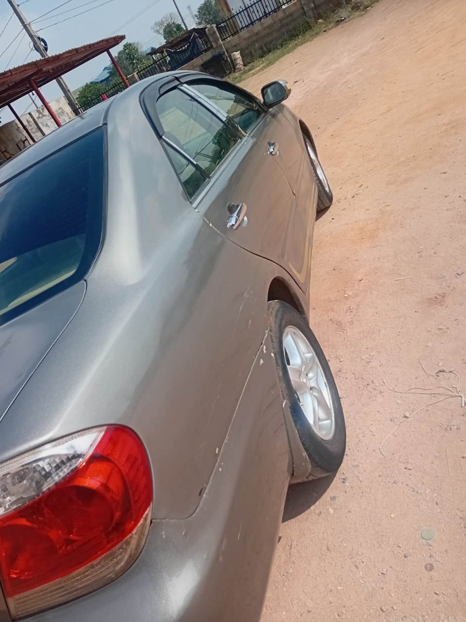 A picture of 2004 Toyota Camry