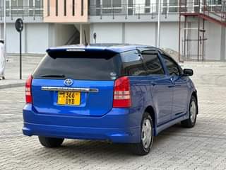 A picture of TOYOTA WISH