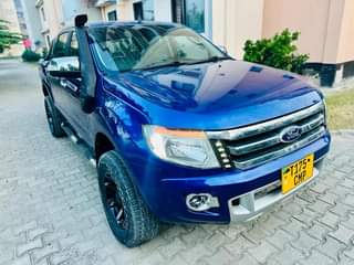 A picture of FORD RENGER MWAKA 2013 CC3200 ENGINE SA2H DISEL GARI MPYA