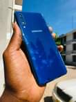 A picture of SAMSUNG A7