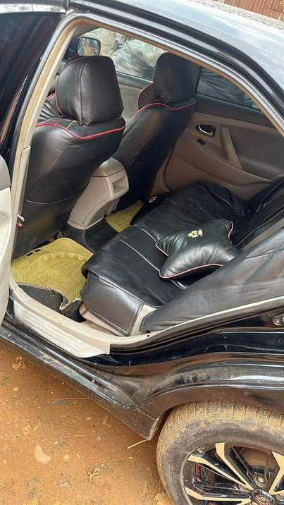 A picture of 2008 Toyota camry super neat