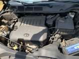 A picture of 2013 venza XLE