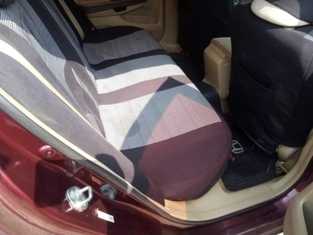A picture of 4 plugs Honda Accord 09 Good engine and gear AC