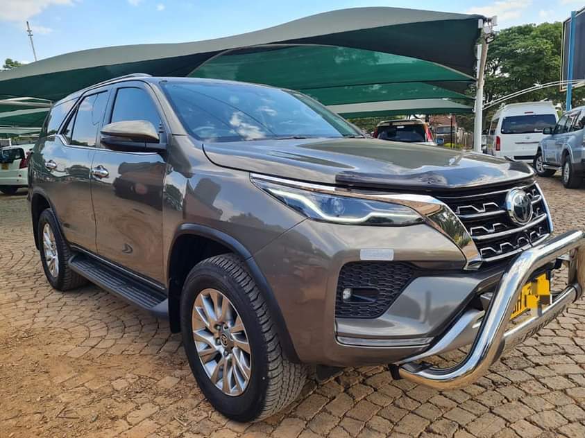 used toyota fortuner