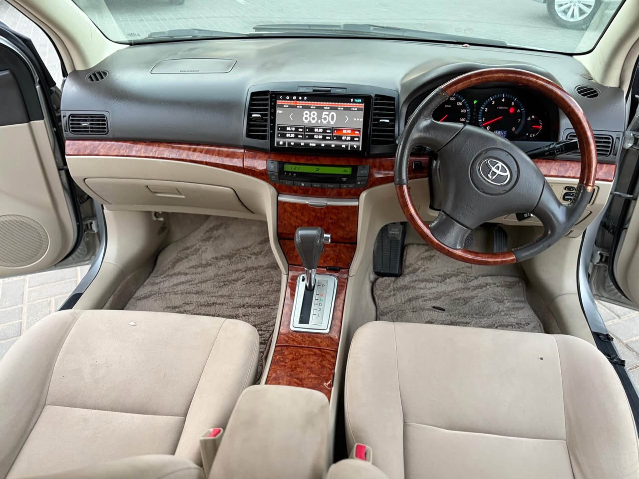 A picture of Premio f on sale bei 19 8M0718892004