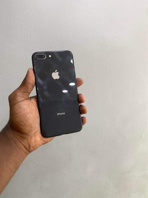A picture of I phone 8 plus
