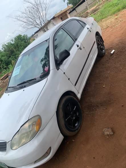 A picture of 2005 Toyota Corolla