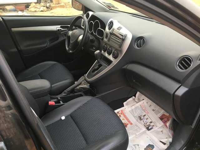A picture of PONTIAC VIBE 08063194033
