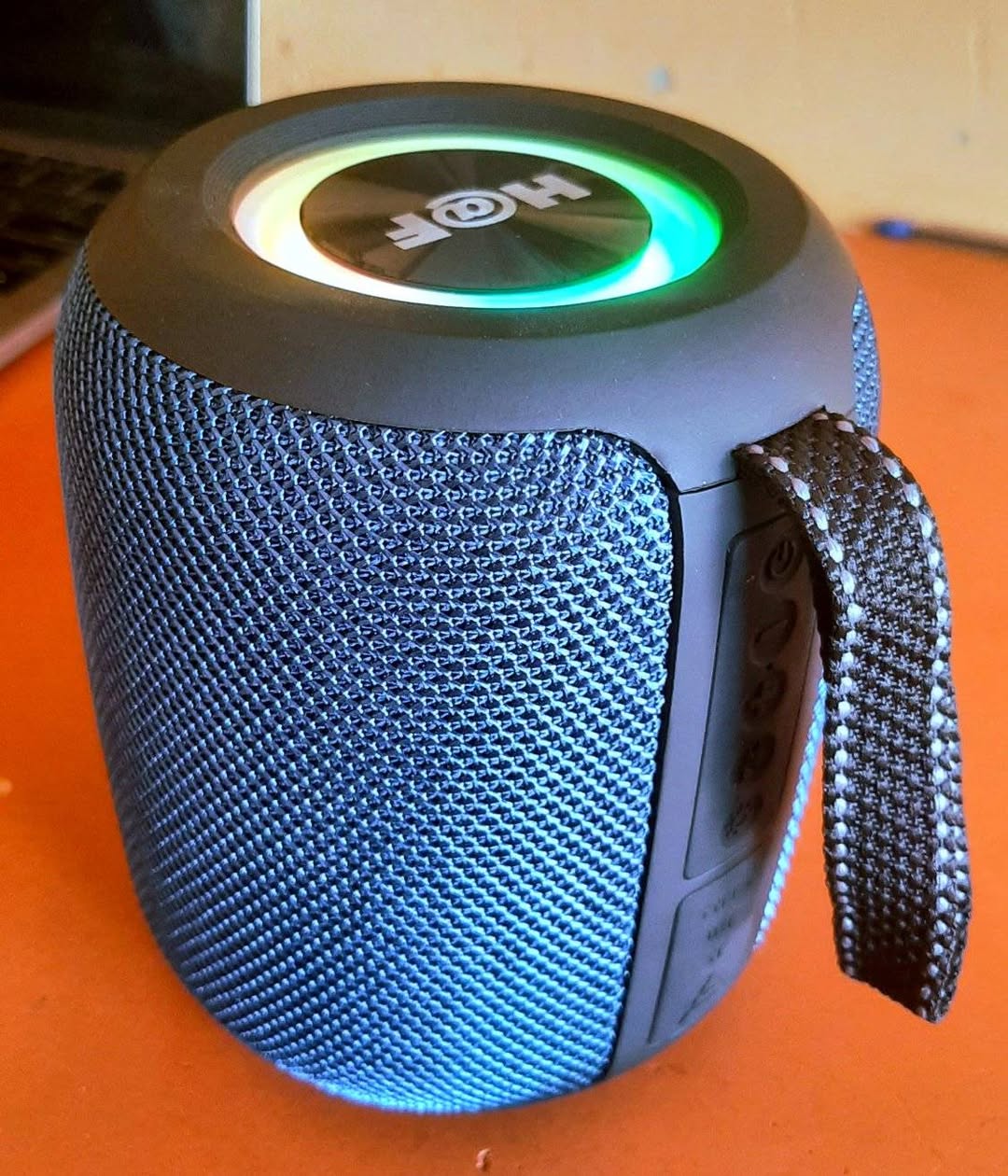A picture of HF Speaker
