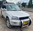 A picture of Kula chumaa iko gari nzuri ainashida yeyotee ileee