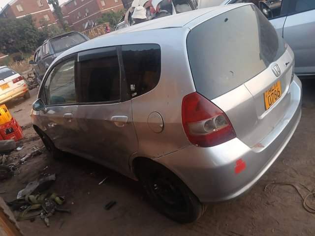 cars under 4000