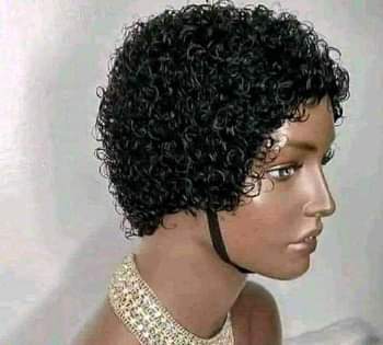 A picture of Human curly wig