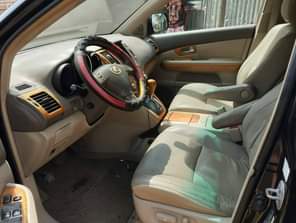 A picture of Reg 2007 Lexus RX350 Full Option With A Super Sharp