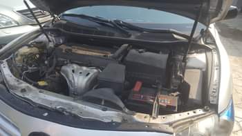 A picture of Toyota Camry LE 2009 used work fine and clear series