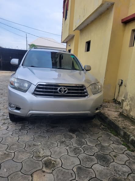 A picture of Toyota Highlander