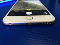 A picture of Iphone 6s plus