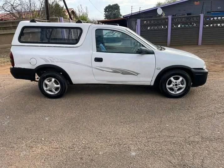 corsa utility under r50000