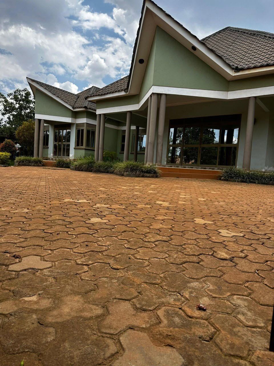 A picture of 5 BEDROOM HOUSE ON SALE IN MATUGA AT 270MILLION
