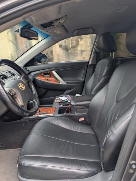 A picture of Toyota Camry XLE 2009 Registered tt First body pan Untampered
