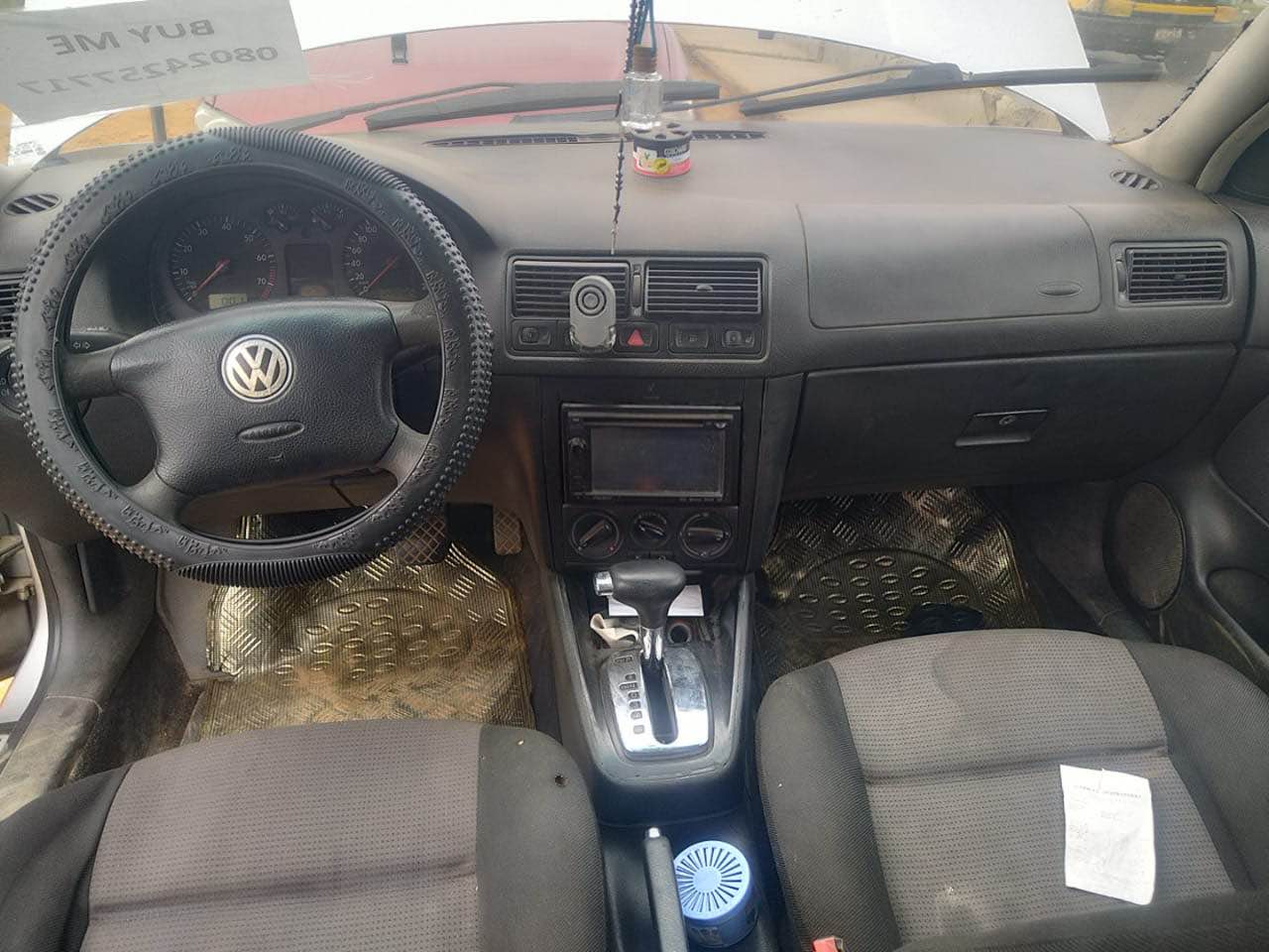 A picture of Volkswagen Golf 4