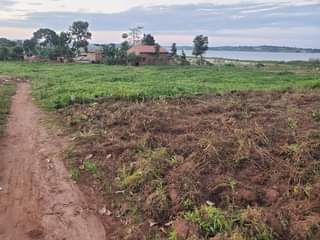A picture of Lakeview plot of land 4 sale