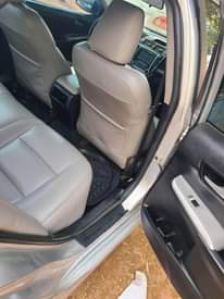 A picture of 2013 Toyota Camry Neatly used going for 8m