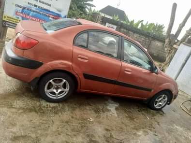 A picture of Kia Rio 2009 Automatic Straight body Needs Attention Fresh interior
