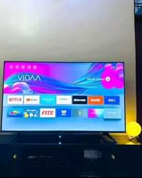 A picture of Nauza Hisense inchi 50 smart 4k TSH 520 000 piga