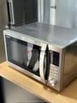 A picture of Microwave