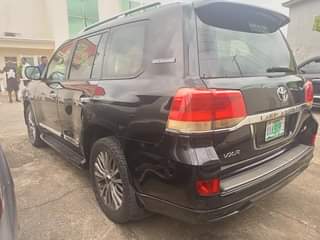 A picture of Toyota Landcruiser For Sale 2012 upgraded to 2016