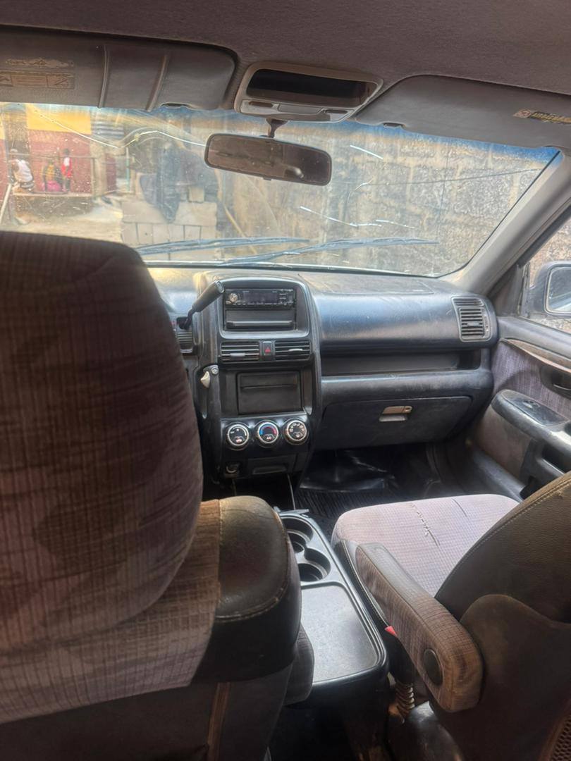 A picture of Honda Crv 2004