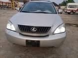 A picture of Registered Lexus Rx330 Super clean with excellent condition sharp interior