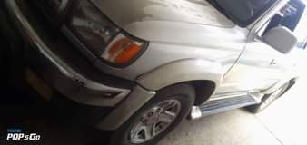 A picture of Toyota 4 runner