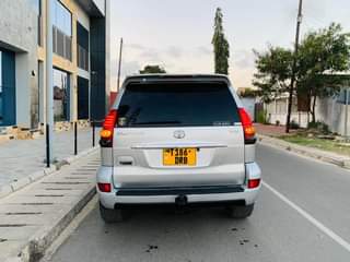 A picture of Prado 120 1KD Diesel