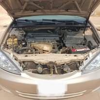 A picture of Toyota Camry 04 9ja used baked on first body Uber